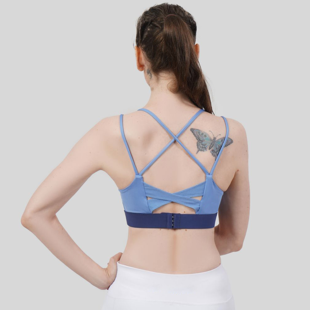 Choosing the Right Yoga Bra